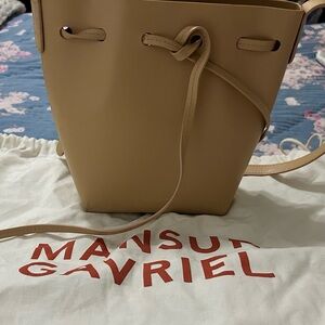 Mansur Gavriel Tan Shoulder Bag with Minimalist Design